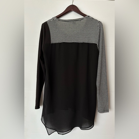 Melissa Neptune Sweater - Picture 2 of 8